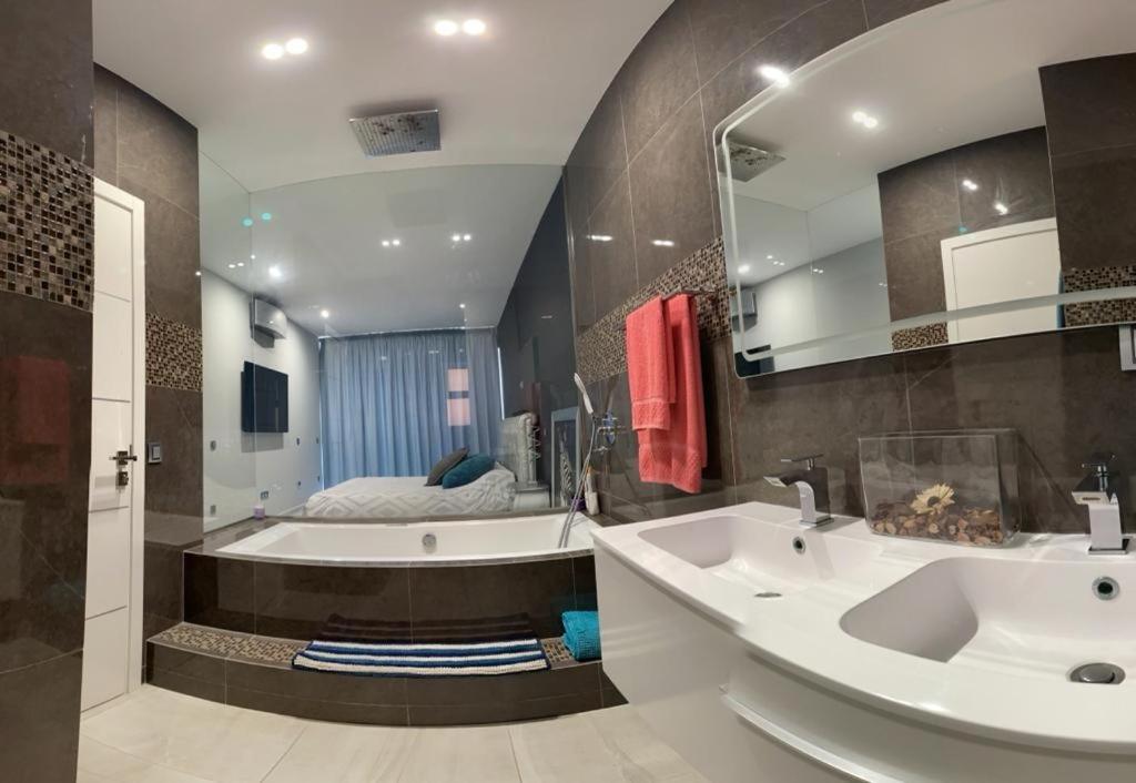 Penthouse In The Sea, Tauro Apartment Mogan Ngoại thất bức ảnh